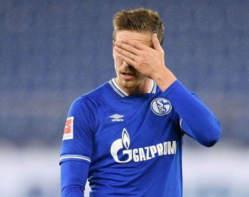 Schalke quita de su camiseta la publicidad de consorcio ruso Gazprom por el ataque a Ucrania