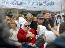 bonafini llamo a retomar las marchas de la resistencia contra el gobierno de macri bonafini llamo a retomar las marchas de la resistencia contra el gobierno de macri