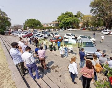 Cortes&iacute;a FM 89.9