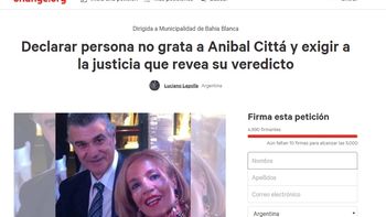 juntan firmas contra la pareja que quiere cerrar una escuela especial en bahia blanca juntan firmas contra la pareja que quiere cerrar una escuela especial en bahia blanca