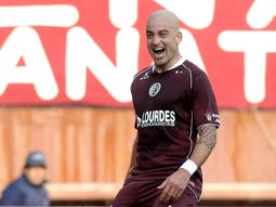 gracias a silva, lanus le gano a belgrano y se ilusiona gracias a silva, lanus le gano a belgrano y se ilusiona