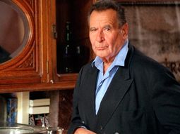 Murió el escritor y dramaturgo Dalmiro Sáenz