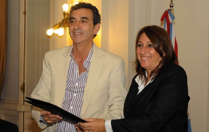 Randazzo entregó $10 millones para iniciar la construcción de la estación de tren de Rosario