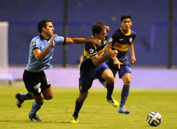 Belgrano aprovechó los errores de Boca y se impuso con justicia