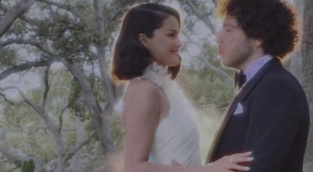 Selena Gómez y Benny Blanco celebraron su matrimonio a lo grande: fotos y videos de la boda