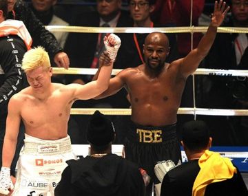 Volvió Mayweather: llegó tarde
