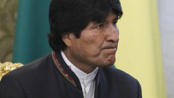 prohiben aterrizaje a evo por creer que llevaba a topo de la cia prohiben aterrizaje a evo por creer que llevaba a topo de la cia