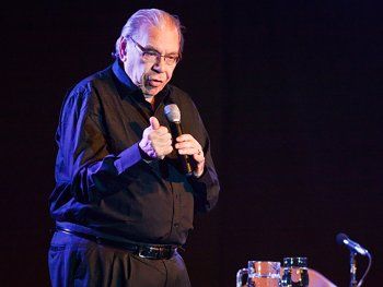 Murió Pinti, el actor que enseñó Historia Argentina con humor