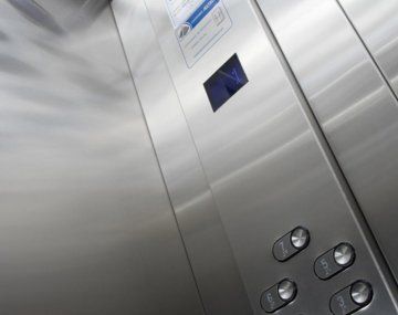 ¿Puede ser peligroso subirse a un ascensor sin el mantenimiento adecuado?