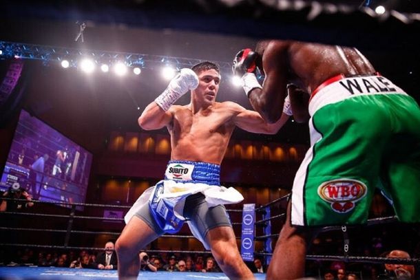 Boxeo: el KO técnico de Brian Castaño a Wale Omotoso