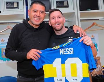 ¿Messi se pondrá la camiseta de Boca en la despedida de Riquelme?