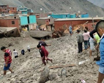 Perú: al menos 40 muertos por un alud