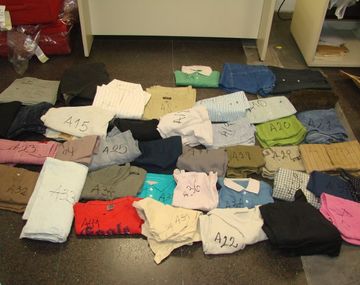 Lo detienen con 38 kilos de droga impregnada en la ropa