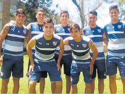 Di Lorenzo, entre los pibes que subió Holan Di Lorenzo, entre los pibes que subió Holan