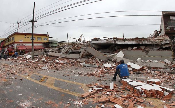 Tragedia en Brasil: al menos 7 muertos por un derrumbe