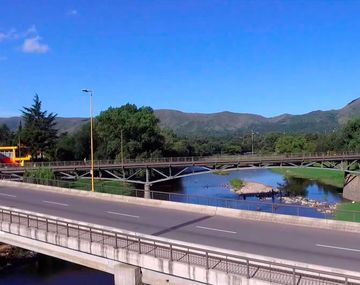 Les desvalijaron la casa en Cosquín y se llevaron hasta la ducha: No dejaron nada