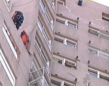 Entraron por el loco de los matafuegos