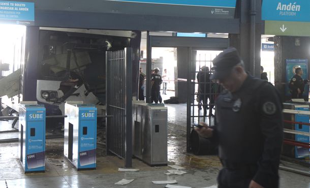 El motorman sustrajo el disco rígido de la cabina del tren