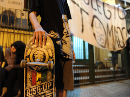 extenderan las clases por las tomas en las escuelas portenas extenderan las clases por las tomas en las escuelas portenas