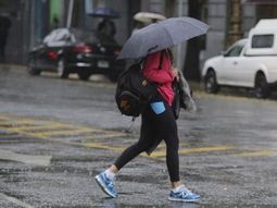 El 2019 arranca con calor y lluvia en la Ciudad y el Conurbano
