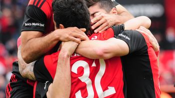 newells le gano a atletico tucuman y llego a la punta newells le gano a atletico tucuman y llego a la punta