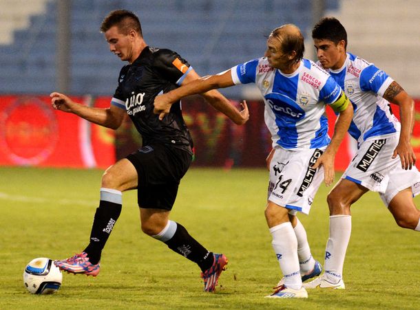 Bastía cumplió con la ley del ex y Racing empató con Rafaela