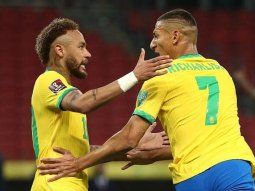 ¿Así dirigirán en la Copa América? El insólito penal que hicieron repetir por adelantarse en Brasil - Ecuador