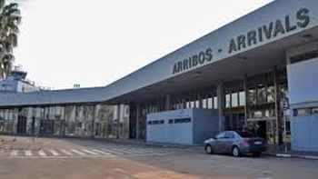 El viejo Aeropuerto de Carrasco esta en desuso desde hace 15 años. El viejo Aeropuerto de Carrasco esta en desuso desde hace 15 años.