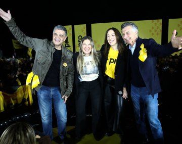 Jorge Macri, Silvia Lospennato, María Eugenia Vidal y Mauricio Macri, en el lanzamiento del PRO en la Ciudad.