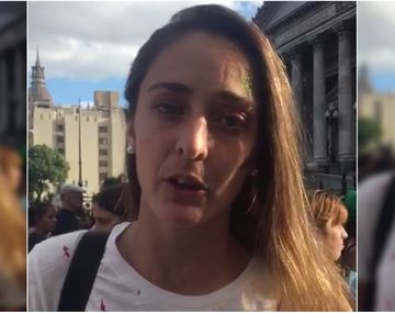 Macarena Sánchez desde la marcha: Estamos luchando para que el fútbol sea profesional