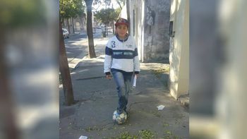 un nene sortea torta, fernet y gaseosa para poder comprarse unos botines un nene sortea torta, fernet y gaseosa para poder comprarse unos botines