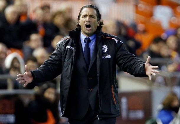 Juan Antonio Pizzi debutó con un triunfo en el Valencia