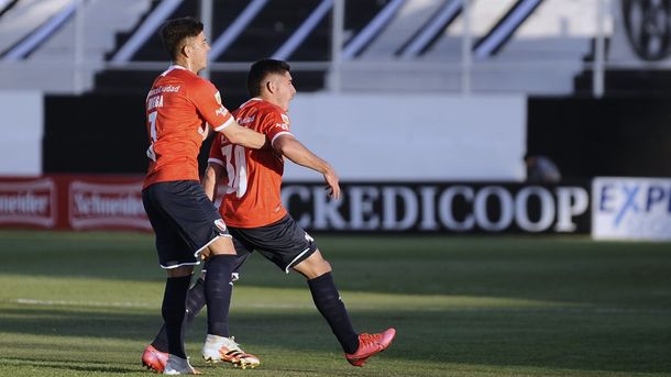 Independiente arrancó la Copa con un triunfo en Santiago del Estero