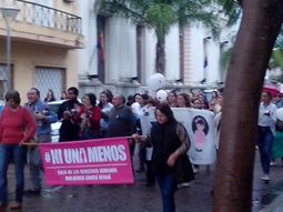 En el día de #NiUnaMenos mató a su hija, hirió a su mujer y se suicidó