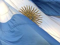 celebran el bicentenario de la bandera celebran el bicentenario de la bandera