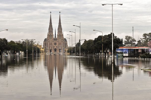 Los afectados por las inundaciones no pagarán impuestos