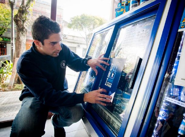 El 90% de los argentinos, a favor de que se exija DNI cuando se vende alcohol