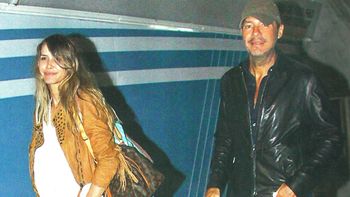 sigue el amor: tinelli viajo con guillermina valdes a esquel sigue el amor: tinelli viajo con guillermina valdes a esquel