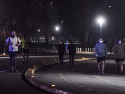 Menos gente, más orden y mucho control: así fue la vuelta de los runners a los parques de la Ciudad