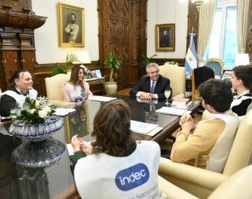 Alberto se reunió con censistas en Casa Rosada