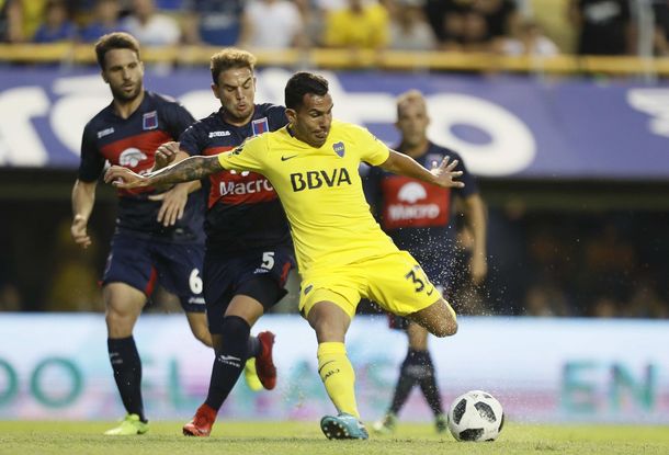 Tevez en Boca vs Tigre - Crédito: @BocaJrsOficial