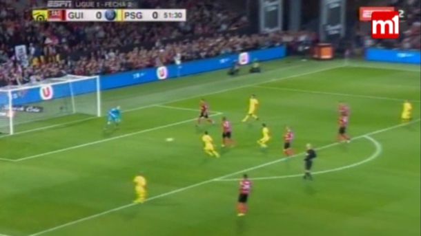 VIDEO: El increíble gol en contra en el debut de Neymar