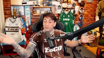 Momo cumplirá su promesa por el título de Platense: Foto del campeón en pij...