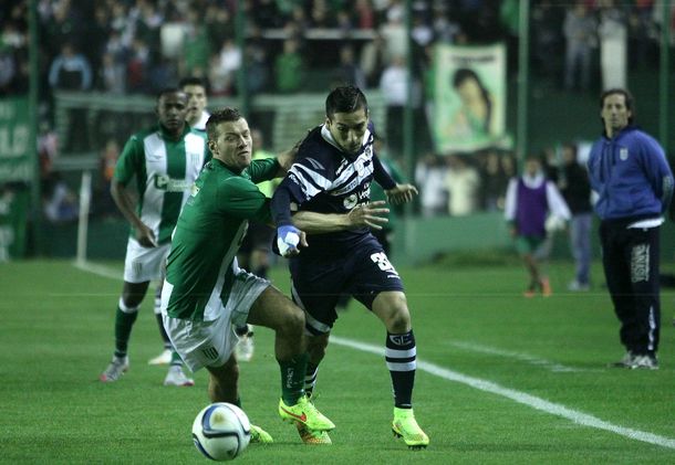 Con otro gol de Simeone, Banfield le ganó a Gimnasia
