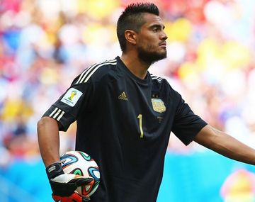 Romero ya es el segundo arquero argentino que más jugó en mundiales