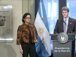 prat gay: no contabamos con aumentos de 1000% en las tarifas de gas prat gay: no contabamos con aumentos de 1000% en las tarifas de gas