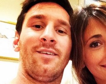 Vacaciones en familia: La selfie de Messi con Antonella