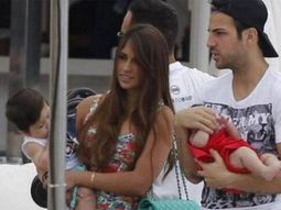 la novia de messi, de vacaciones con un companero del barca la novia de messi, de vacaciones con un companero del barca
