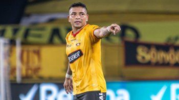 tragedia en ecuador: asesinaron a mario pineida, futbolista del barcelona sc tragedia en ecuador: asesinaron a mario pineida, futbolista del barcelona sc