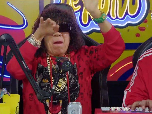 La excéntrica participación de La Mona Jiménez en Un poco de ruido